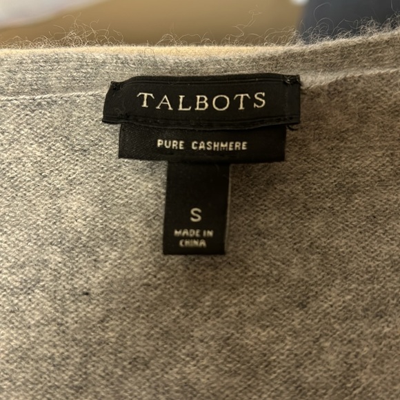 Talbots 100% Heathered Gray Cashmere V-Neck Sweater Size Small - Picture 6 of 7